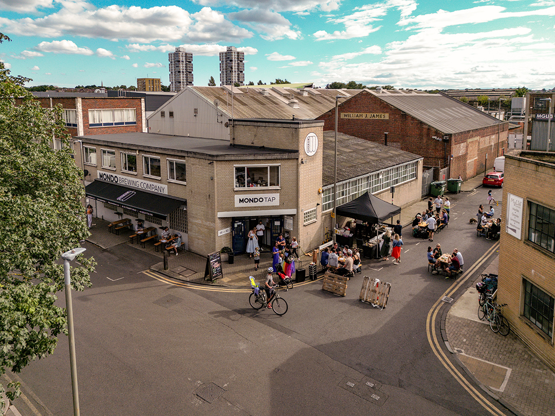 Mondo Brewing Taphouse Mondo Brewing Taphouse